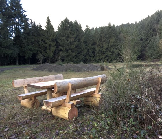 Een plek om uit te rusten op wandelpad nr. 21, © Harald Geimer
