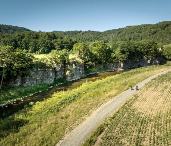 Piste cyclable de l'Ahr Insul Prümer Tor, © Eifel Tourismus GmbH, Dominik Ketz