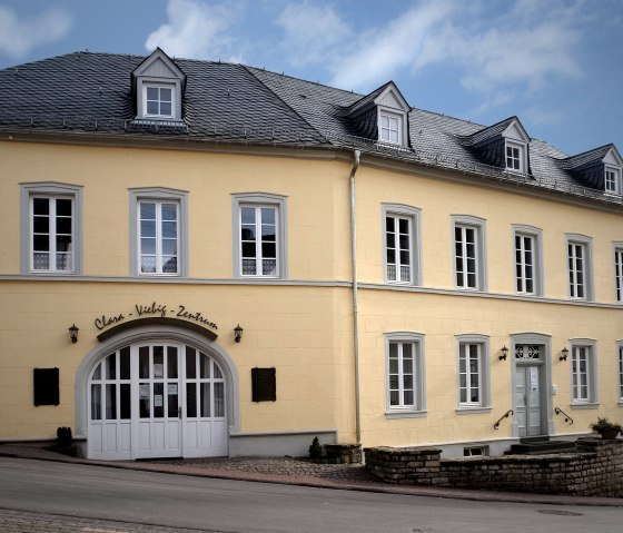 Clara-Viebig-Zentrum 2, © OG Eisenschmitt/Gary Retterbush