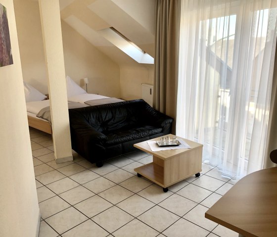 Room2