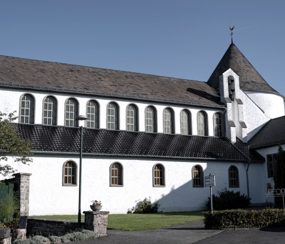 Eifelspur Dahelmer Quellenpfad - Abbaye Maria Frieden, © Nordeifel Tourismus GmbH