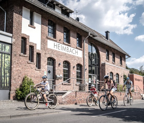 Arrivée de l'étape : Heimbach, © grünemtropole e.V. - Dennis Stratmann