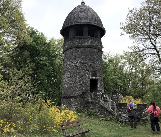 Pause am Bismarckturm, © GesundLand Vulkaneifel