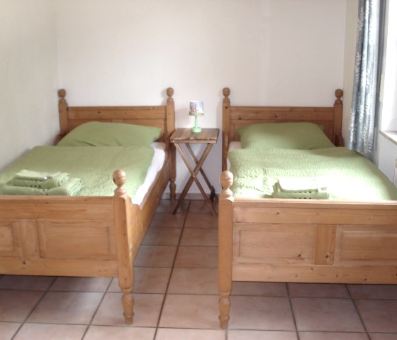Slaapkamer 2 eenpersoonsbedden