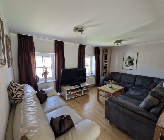 20250411_Wohnzimmer