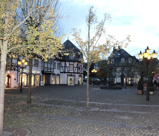 Alter Postplatz-um die Ecke