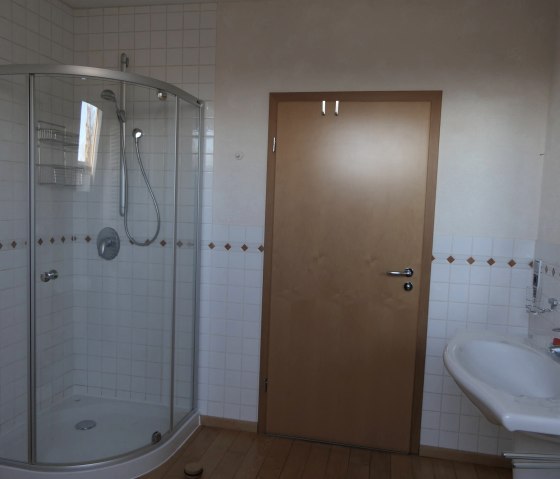 Großes Bad, © Nordeifel Tourismus GmbH & Ferienwohnung Sternenblick