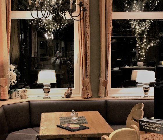 Gezellige zithoek in Alt Montjoie, © Hotel & Restaurant Alt Montjoie