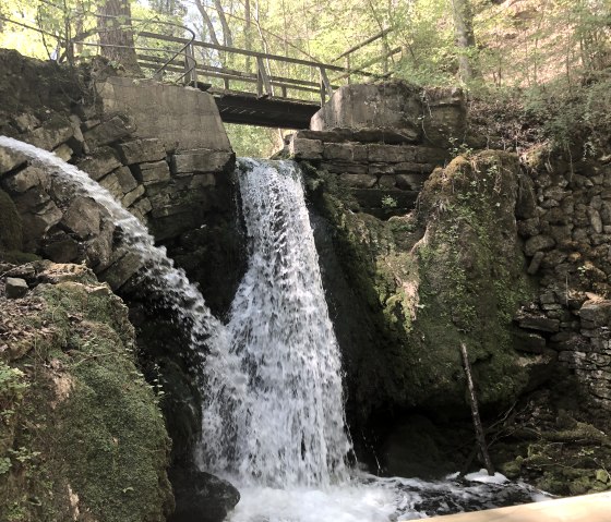 kylltal-tour-chute-d'eau-mariengrotte, © Uschi Hallet- Tourist-Information Bitburger Land