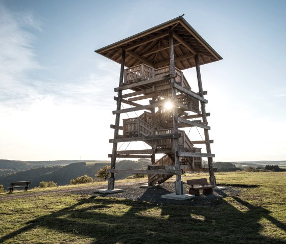 Tour d'observation Landesblick sur le sentier VulkaMaar, © Eifel Tourismus GmbH - D. Ketz