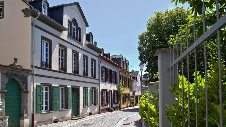 Das Foto zeigt einen Blick in die Herrenstraße.