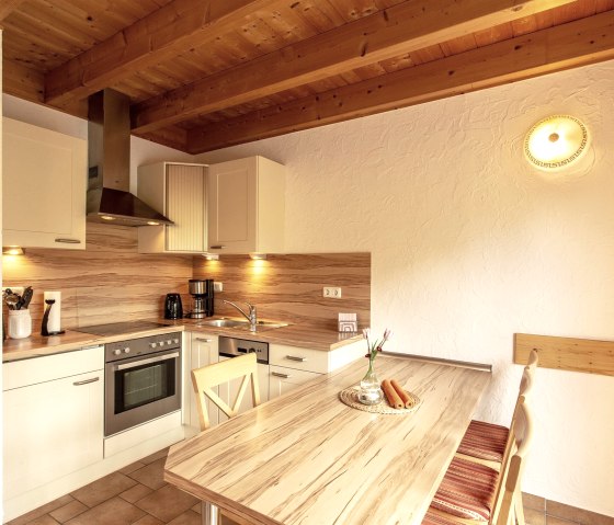Kitchen, © Nordeifel Tourismus GmbH & Ferienhaus Linden