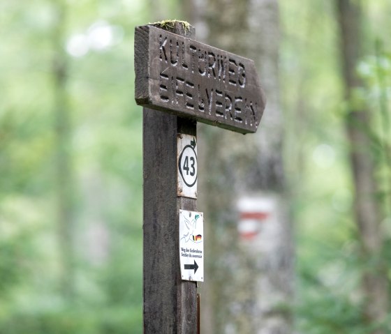 037-Kalterherberg-Wegschild Vennapostel-(c)Eifel Tourismus GmbH, A-Röser, © Eifel Tourismus GmbH, AR-shapefruit AG