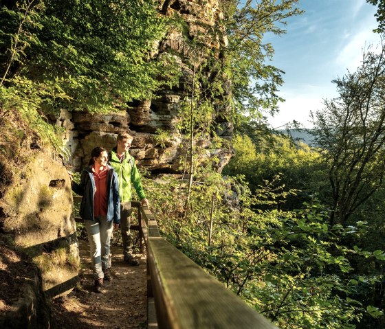 Wanderung auf dem Rundweg Teufelsschlucht, © Eifel Tourismus GmbH