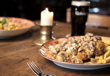Irish Pub in Gillenfeld, © Andi Goltz/ Phormat.de