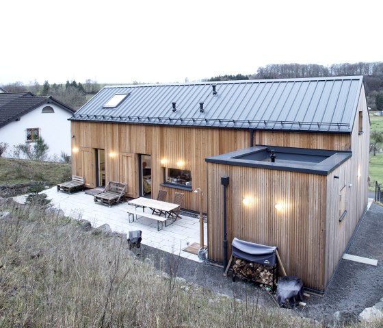 Rear view of house terrace, © ATTIA FOTOGRAFIE