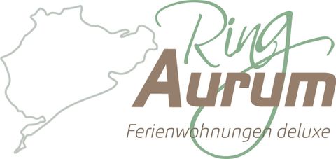 Ein Logo mit dem Schriftzug "Ring Aurum" und dem Zusatz "Ferienwohnungen deluxe". Im Hintergrund ist eine schematische Darstellung einer Region zu sehen.