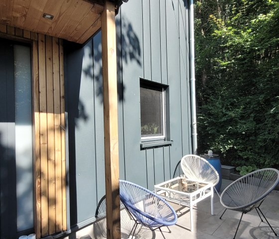 Ferienhaus mit Terrasse im Grünen