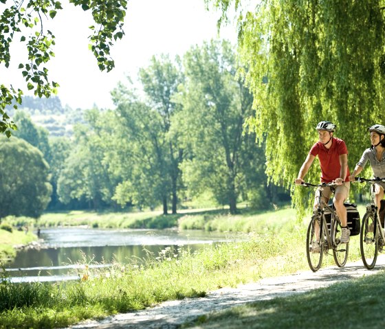 Fietstocht over de Sauerradweg in de Eifel, © Rheinland-Pfalz Tourismus GmbH, D. Ketz