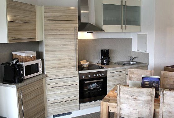 Lake panorama,Kitchen,680x382