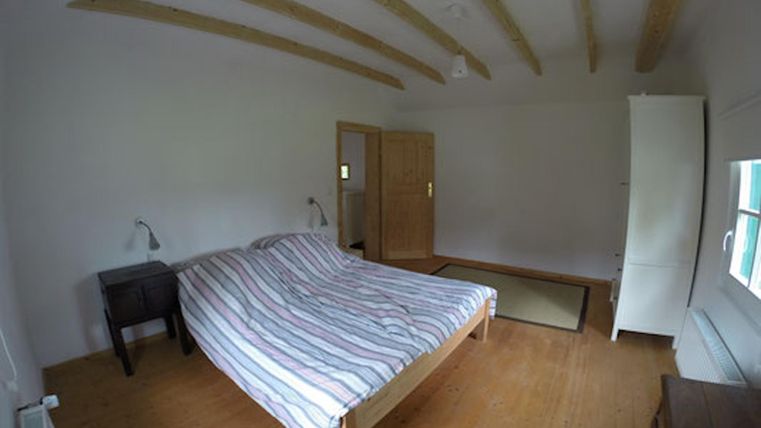 Schlafzimmer 2 mit Doppelbett 1,80 x 2,00 m