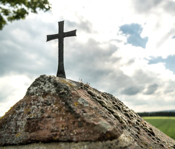 Crossroads near Bodenbach on the Hochkelberg panorama trail, © Eifel Tourismus GmbH, D. Ketz