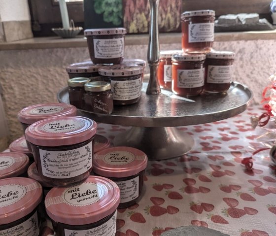 Erdbeermarmelade und mehr, © Wacholderhütte