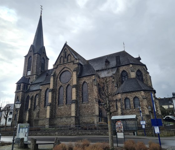 Der Eifeldom in Langenfeld, © Touristik-Büro Vordereifel